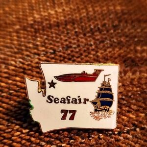 Vintage Seafair 77 Enamel Lapel/Hat Pin Jewelry/Accessories